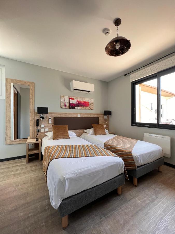 Hotel La Pinede Сулак-сюр-Мер Экстерьер фото